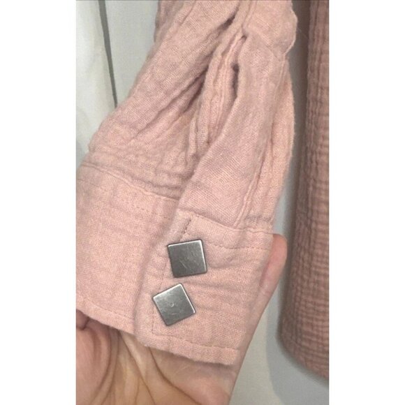 Soft Surroundings Women's Dusty Pink Gauzy Snap Front LS Blouse Top Sz M - Picture 3 of 8